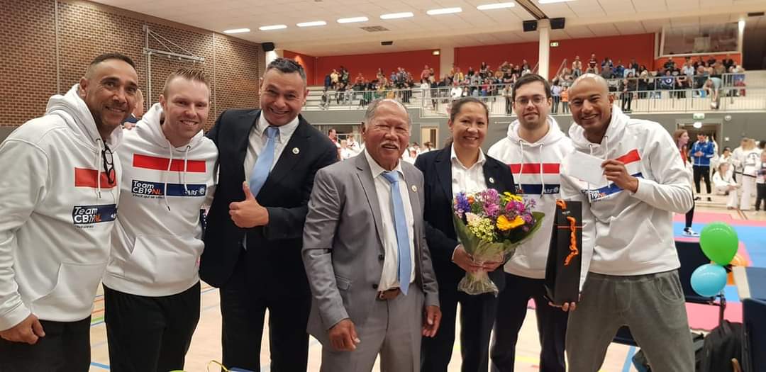 CB19NL presentje 50-jarig jubileum TSM